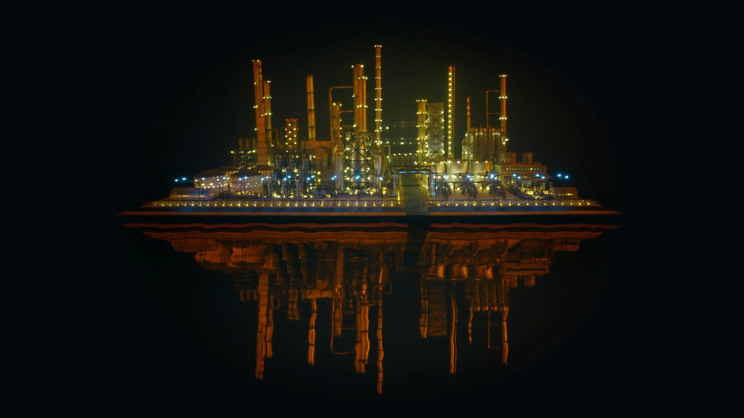 Petro-Gothic: Haunting and Desire in the Carbon Age